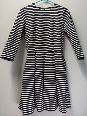 GAP Navy and White Striped Fit & Flare Dress Size 2